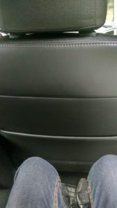 Lada Vesta SW Cross - miesto na nohy na zadných sedadlách